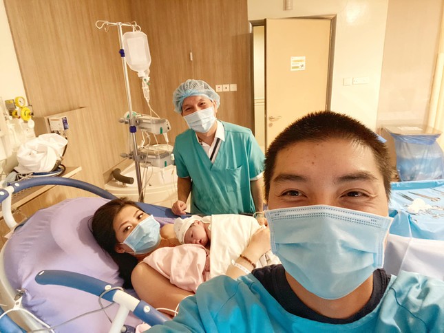 Ngọc Trai 'Kính vạn hoa' hạnh phúc khoe làm bố lần 2 ảnh 1