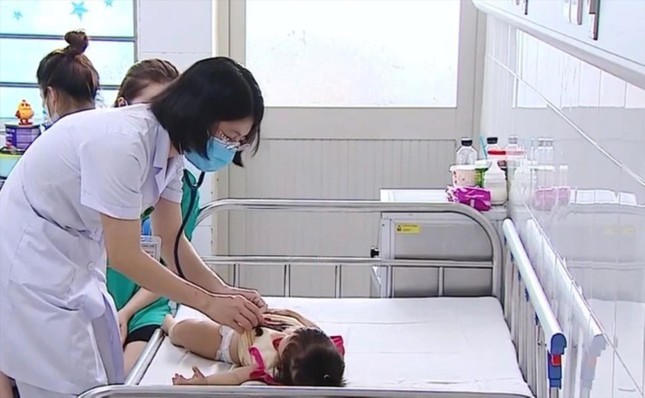 Số ca mắc tay chân miệng tăng gấp đôi sau 1 tuần ảnh 1