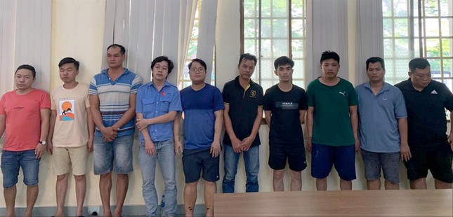 Triệt phá nhiều loại tội phạm lợi dụng không gian mạng ảnh 1
