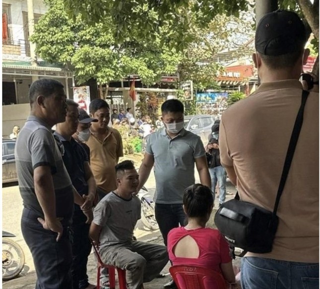Bắt Quân 'idol' vì liên quan việc bắt giữ người trái pháp luật ảnh 1