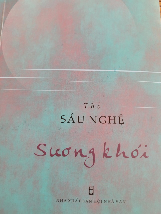 Khi nhà báo làm thơ tặng vợ ảnh 1