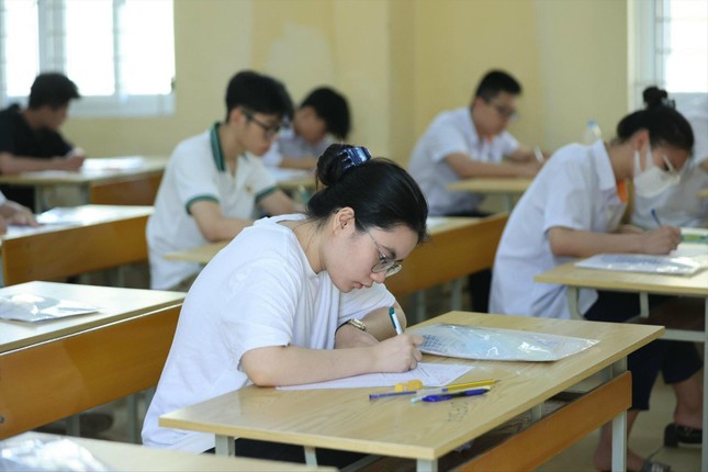 Yêu cầu Hà Nội khẩn trương tăng chỗ học, trường công ảnh 1