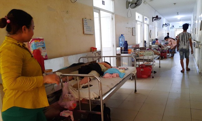 Bệnh viện thiếu dụng cụ y tế, thuốc kéo dài ảnh 1
