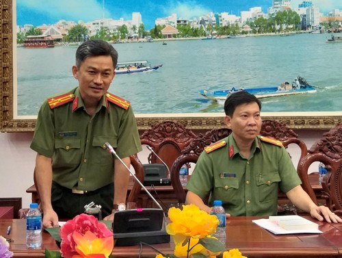 Vụ mua bán 100 USD bị phạt 270 triệu đồng: Có dấu hiệu bất thường? ảnh 1