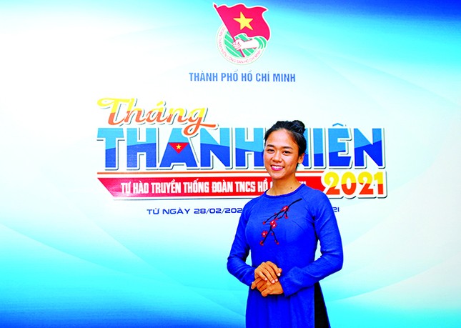Nữ nhạc sỹ của đoàn và tuổi trẻ ảnh 2