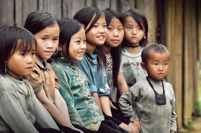 Người giúp 'chuyện khó nói' cho trẻ gái vùng cao ảnh 1