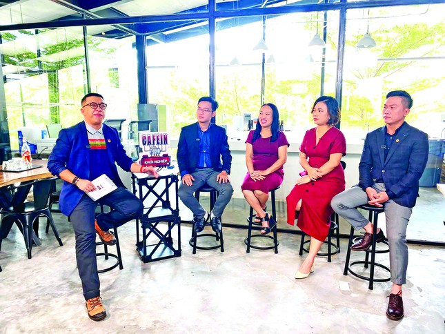 'Cafein' cho khởi nghiệp ảnh 2