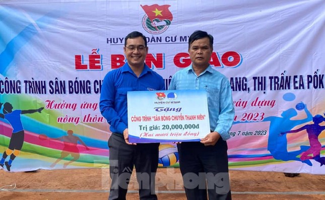 Đa dạng các hoạt động xây dựng nông thôn mới của tuổi trẻ Đắk Lắk ảnh 3