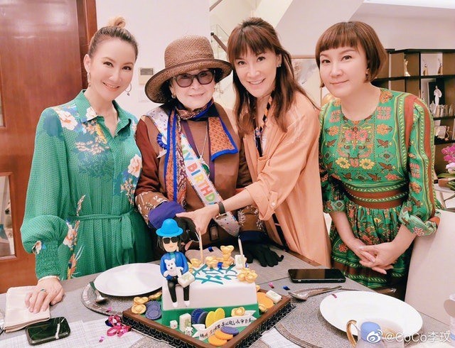 Bác sĩ đề nghị rút ống thở của nữ ca sĩ Coco Lee ảnh 2