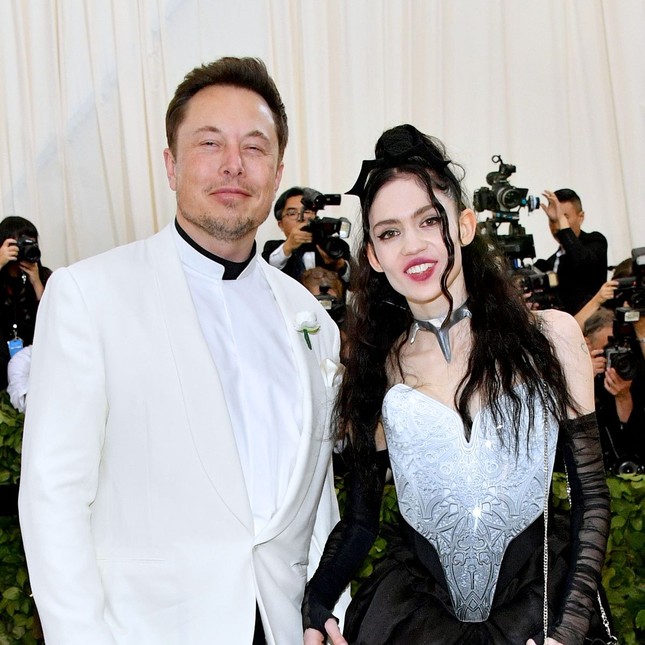 Bạn gái cũ lo lắng cách dạy con của tỷ phú Elon Musk ảnh 1