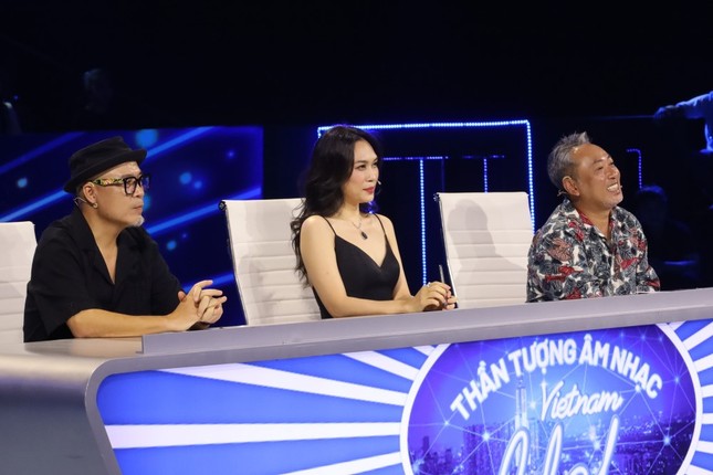 Mỹ Tâm, Quang Dũng bỏ đi khi Jack xuất hiện, nhưng ngồi nghe Siu Black hát ảnh 1