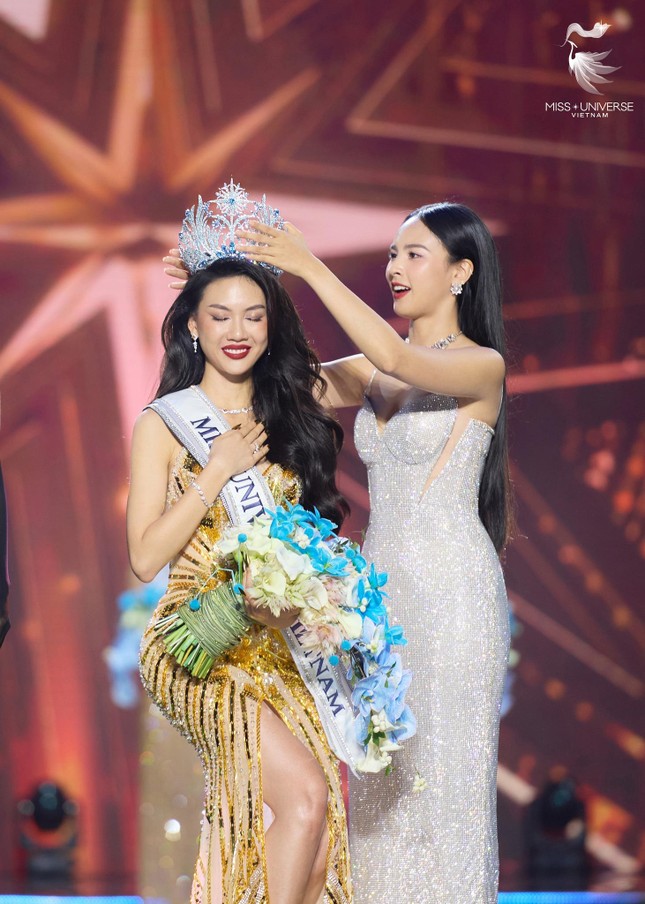 Tổ chức Hoa hậu Hoàn vũ vào cuộc vụ Bùi Quỳnh Hoa bị tố được dọn đường đăng quang ảnh 2