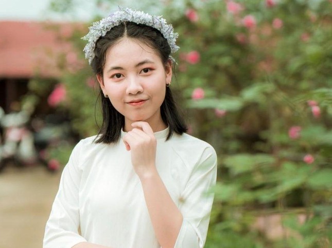 Nữ sinh Hà Nam đỗ thủ khoa đại học sau 1 năm làm công nhân ảnh 1