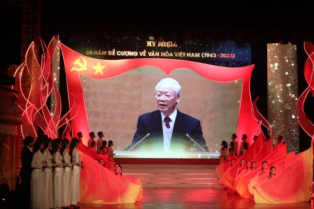 Thủ tướng Phạm Minh Chính: Huy động các nguồn lực để phát triển toàn diện văn hóa ảnh 2