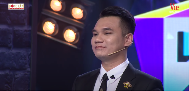 Khắc Việt khiến khán giả bật cười khi kêu gọi nghệ sĩ không tham gia show có Trường Giang ảnh 2