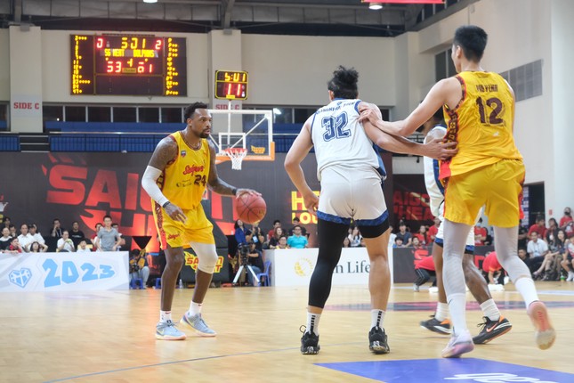 Thoát thua trong những giây cuối, Saigon Heat vô địch VBA lần thứ 4 liên tiếp ảnh 3