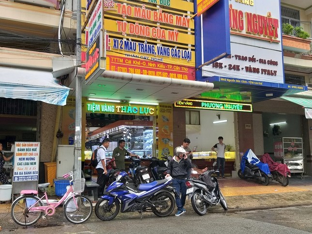 Đề nghị Cần Thơ trả lại tiền cho người đổi 100 USD bị phạt 90 triệu ảnh 1