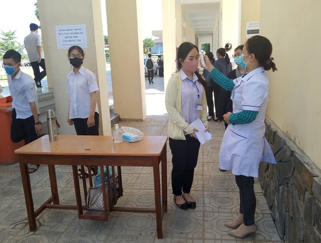 Cập nhật đề, đáp án NGOẠI NGỮ thi tốt nghiệp THPT ảnh 14