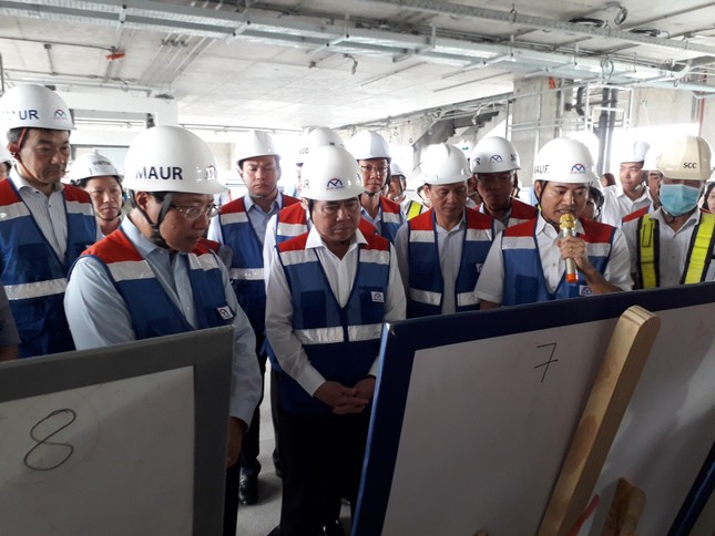 Phó Thủ tướng Phạm Bình Minh thị sát tuyến metro số 1, gỡ vướng các dự án ODA ảnh 4