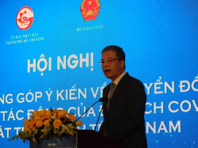 Kiều bào hiến kế khắc phục tác động của dịch COVID-19 ảnh 5