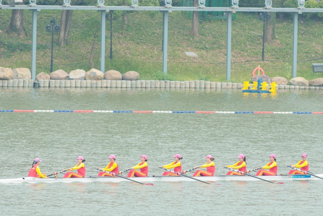 Rowing giành 'cú đúp' HCĐ tại Asiad 19 trong sáng 25/9 ảnh 2