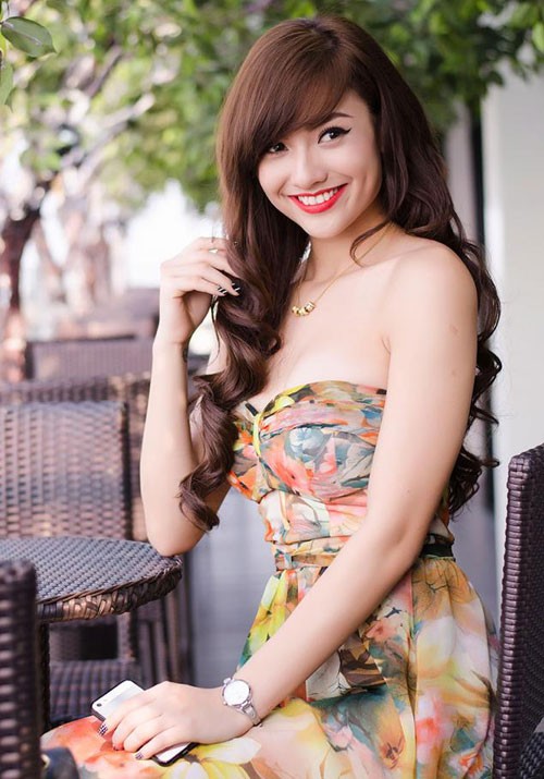 Sốc với bảng điểm be bét của hotgirl Việt ảnh 3