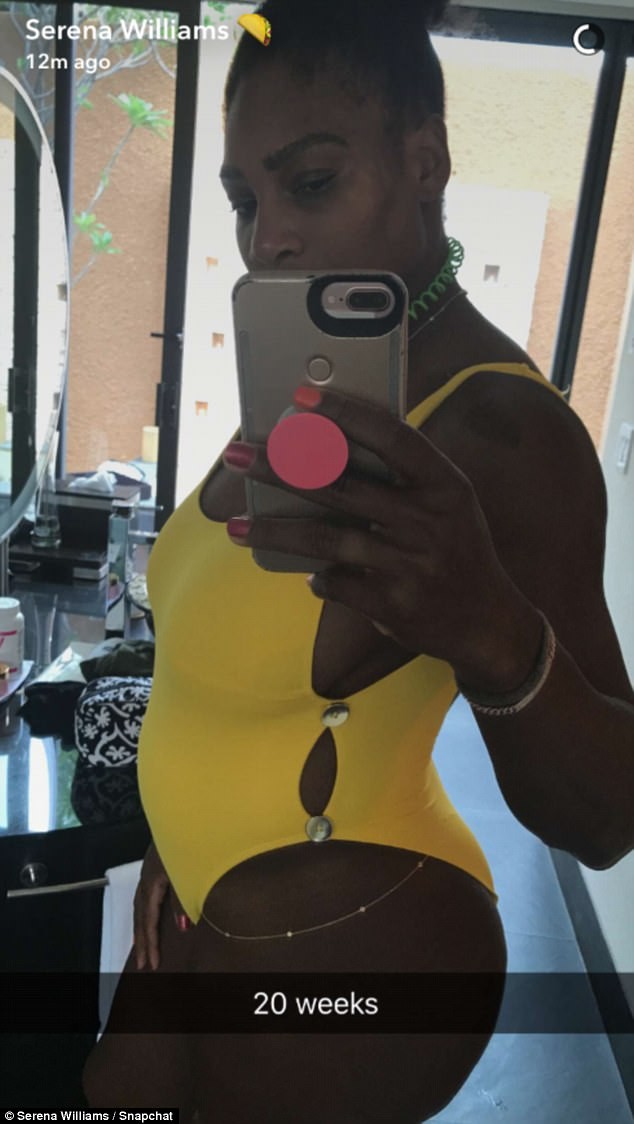 Tay vợt Serena Williams gây sốc khi tiết lộ mang bầu 5 tháng ảnh 1