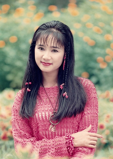 Mỹ nhân phim “Lá ngọc cành vàng” vẫn xinh đẹp, mặn mà sau 30 năm ảnh 6