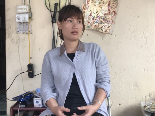 Bé gái bầm hai mắt sau khi từ trường về: Nhiều dấu hiệu lạ ảnh 1