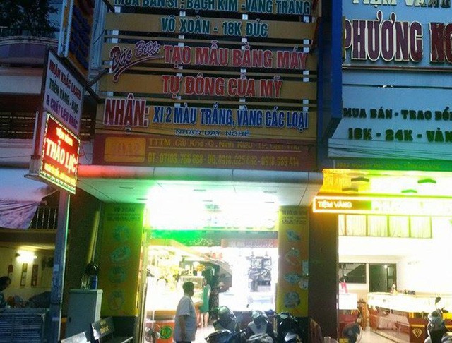 Nhiều người dân Hà Nội 'nín thở' sau vụ đổi 100 USD bị phạt ảnh 2