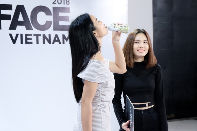 Bộ đôi giám khảo mang thử thách cực độ dành cho top 7 The Face ảnh 6