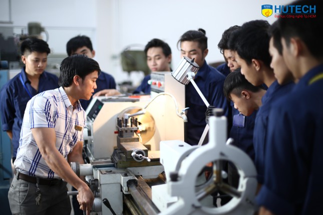 Cơ khí - Điện - Điện tử: Những lựa chọn lý tưởng nếu bạn đam mê máy móc ảnh 1