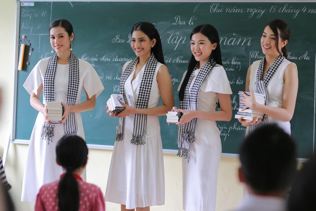 Hành trình từ trái tim: Gieo mầm khát vọng cho những em nhỏ Trùng Khánh ảnh 3
