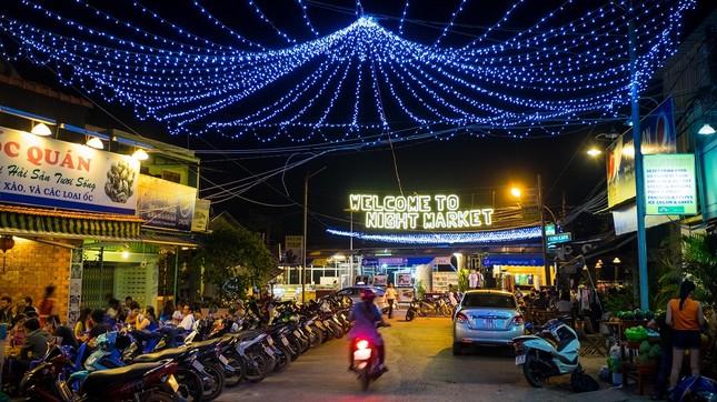 Du lịch Phú Quốc – góc nhìn khách quan và tương lai rộng mở ảnh 1