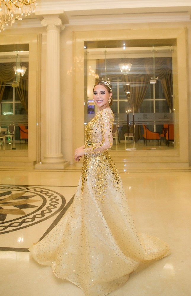 NTK Mai Phương Trang đẹp tựa nữ thần tại sự kiện họp báo cuộc thi Hoa hậu Doanh nhân Tài sắc Thế giới 2020 ảnh 1