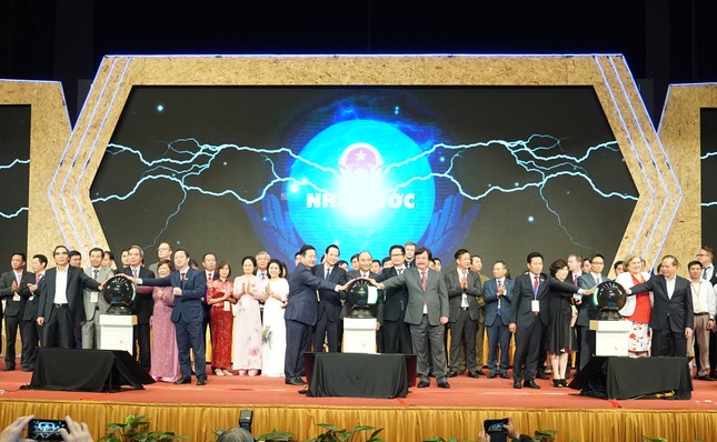 Thủ tướng cùng các tập đoàn tư nhân lớn tại diễn đàn Nâng tầm kỹ năng lao động Việt Nam ảnh 2