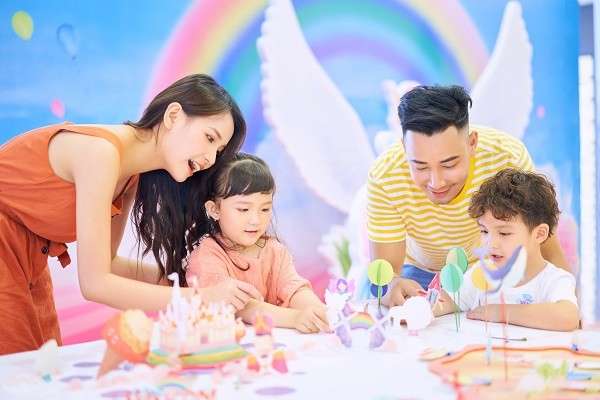 Khám phá điểm đến vui chơi giải trí sôi động dành cho bé mùa hè này ảnh 5