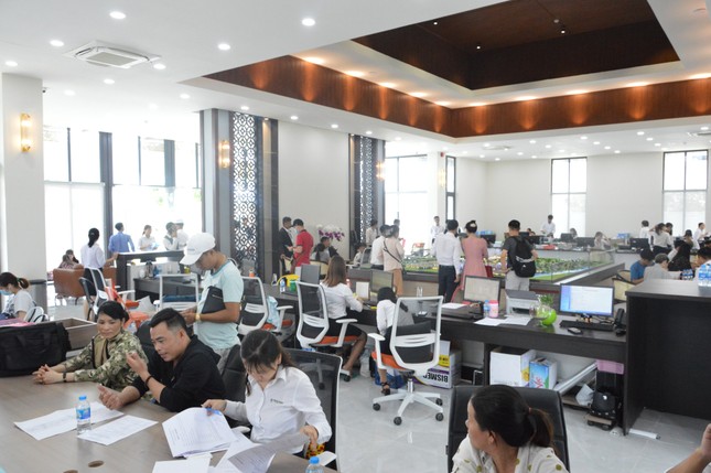 Khám phá không gian ấn tượng tại trụ sở mới của Trần Anh Group ảnh 1