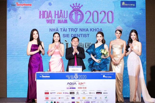 Nha khoa 5 sao Sìe Dentist trở thành nhà tài trợ nha khoa HHVN 2020 ảnh 3