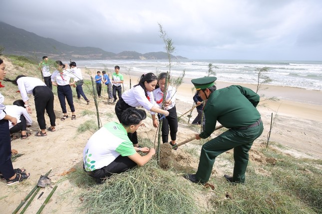 Mạng xã hội 'xanh rì' với chiến dịch 'Triệu cây vươn cao cho Việt Nam xanh' ảnh 5