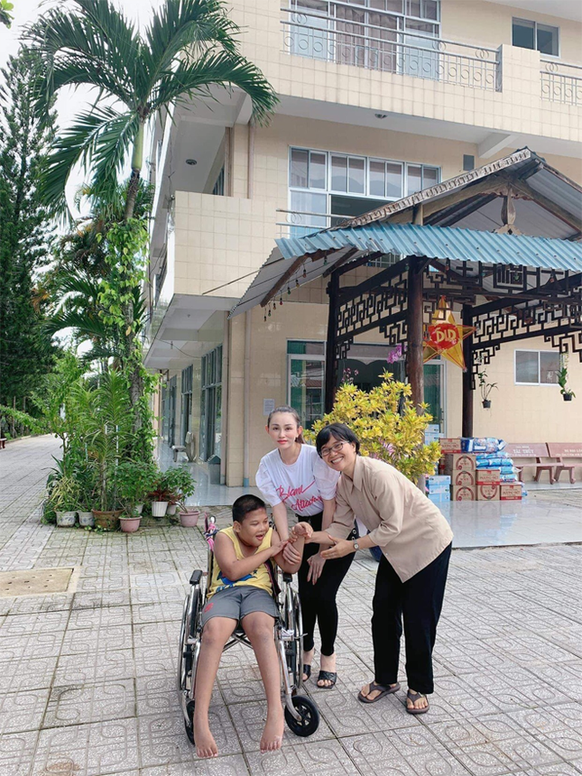 Tiệm Vàng Hoàng Phát giúp đỡ bà con có hoàn cảnh khó khăn, gia tâm từ tấm lòng yêu thương ảnh 6