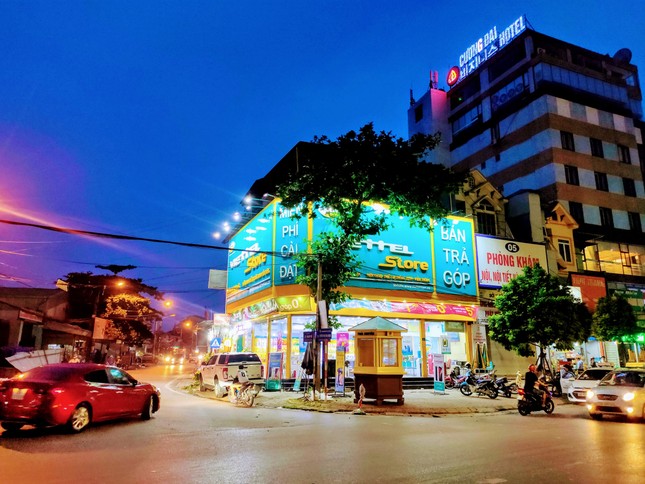 Black Friday: Smartphone, Laptop, Phụ kiện... giảm tới 10 triệu đồng tại Viettel Store ảnh 2