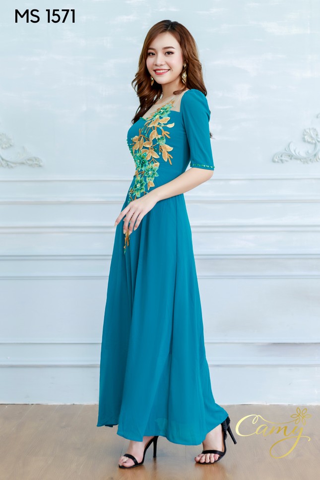 Camy Fashion ra mắt bộ sưu tập đầm dự tiệc đón xuân 2021 ảnh 3