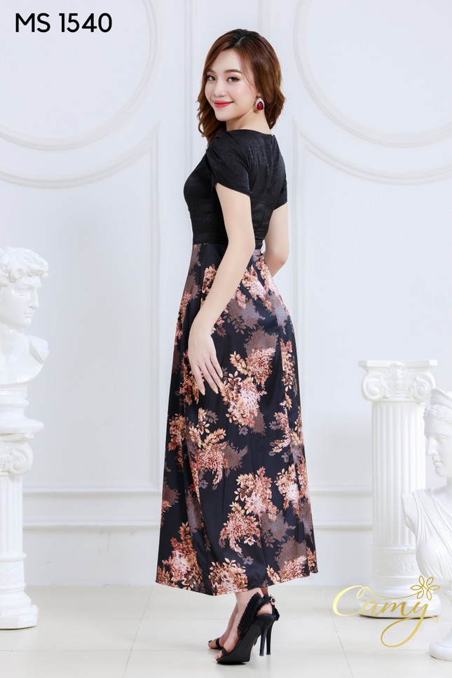 Camy Fashion ra mắt bộ sưu tập đầm dự tiệc đón xuân 2021 ảnh 4