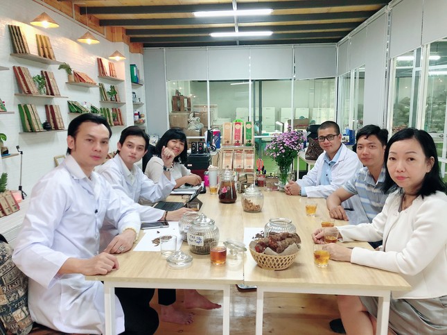 Rồng nhỏ Kim Tiểu Long chất lượng đặt trên số lượng ảnh 1
