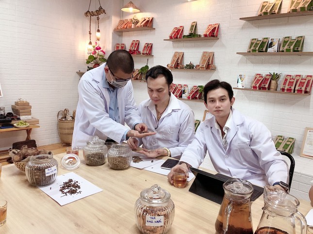 Rồng nhỏ Kim Tiểu Long chất lượng đặt trên số lượng ảnh 3