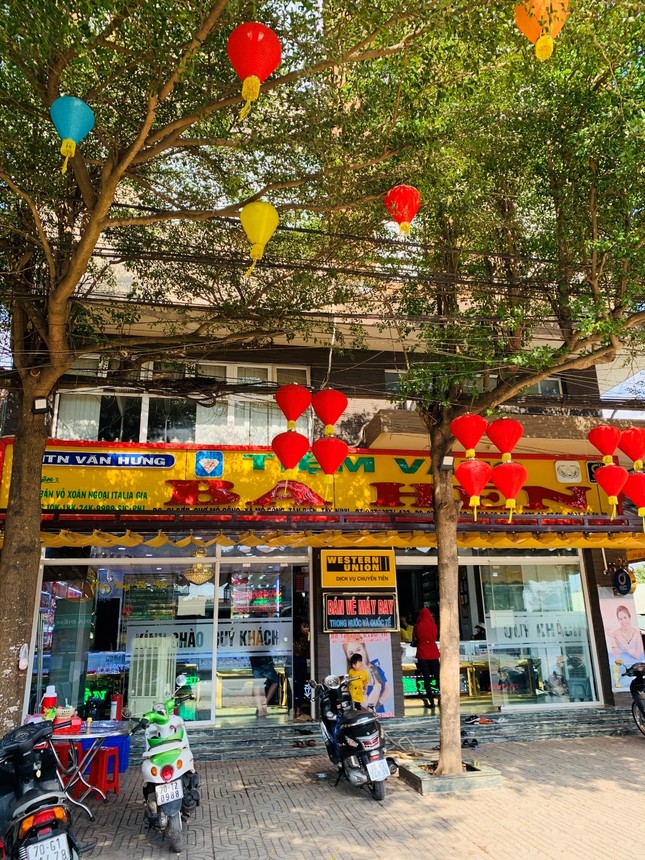 Tiệm Vàng BA HÊN - Hơn 40 năm kinh doanh vàng uy tín tại Tây Ninh ảnh 2