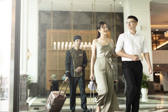 Nhộn nhịp đón hè 2021, “khẩu vị” du lịch của người Việt thay đổi như thế nào? ảnh 2