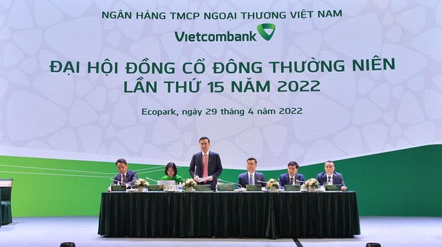 Đại hội đồng cổ đông 2022: Vietcombank giữ vững vị trí ngân hàng số 1 ảnh 2