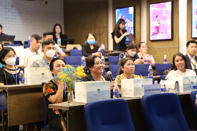 Prudential đã tìm được chủ nhân may mắn của những chuyến du lịch Châu Âu ảnh 1